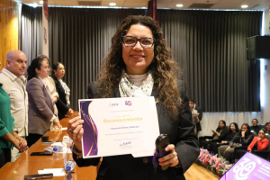  RECONOCE IEEM A QUIENES HAN CONTRIBUIDO A FORTALECER LA DEMOCRACIA MEXIQUENSE