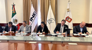 SIGNAN CONVENIO DE COLABORACIÓN IEEM, INE  Y SECRETARÍA DE SEGURIDAD