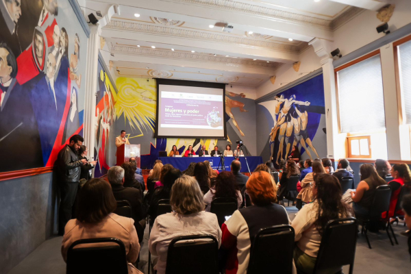 INICIÓ CONGRESO “MUJERES Y PODER” UN ESPACIO DE REFLEXIÓN SOBRE DEMOCRACIA Y GÉNERO
